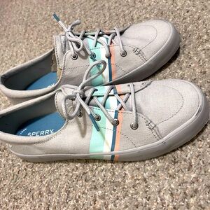 Sperry Sneakers